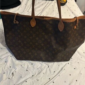 Louis Vuitton NeverFull MM